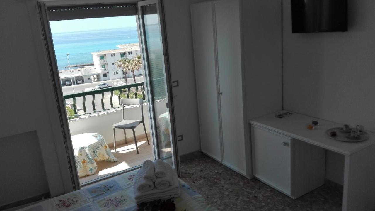 Le Terrazze Sul Mare Gallipoli Lido Exterior photo